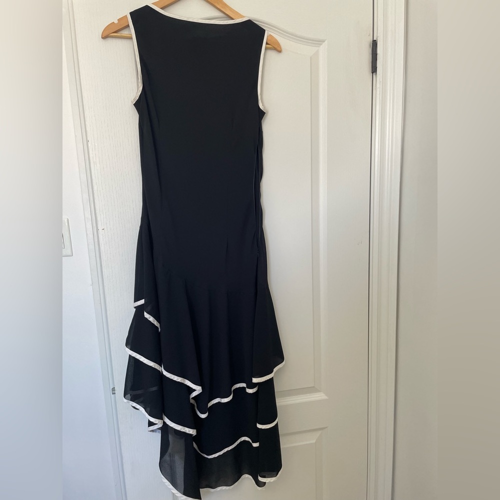 Rare find! Beautiful Spanish inspired tiered dress. - Picture 3 of 3